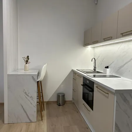 Ar Queen Island Apartment Kosice