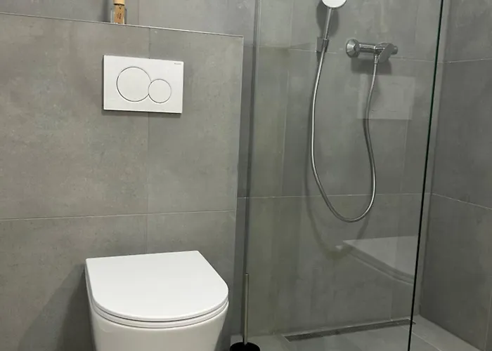 Ar Queen Island Apartament *