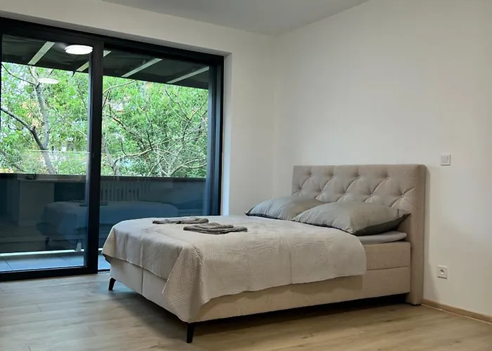 Ar Queen Island * Koszyce